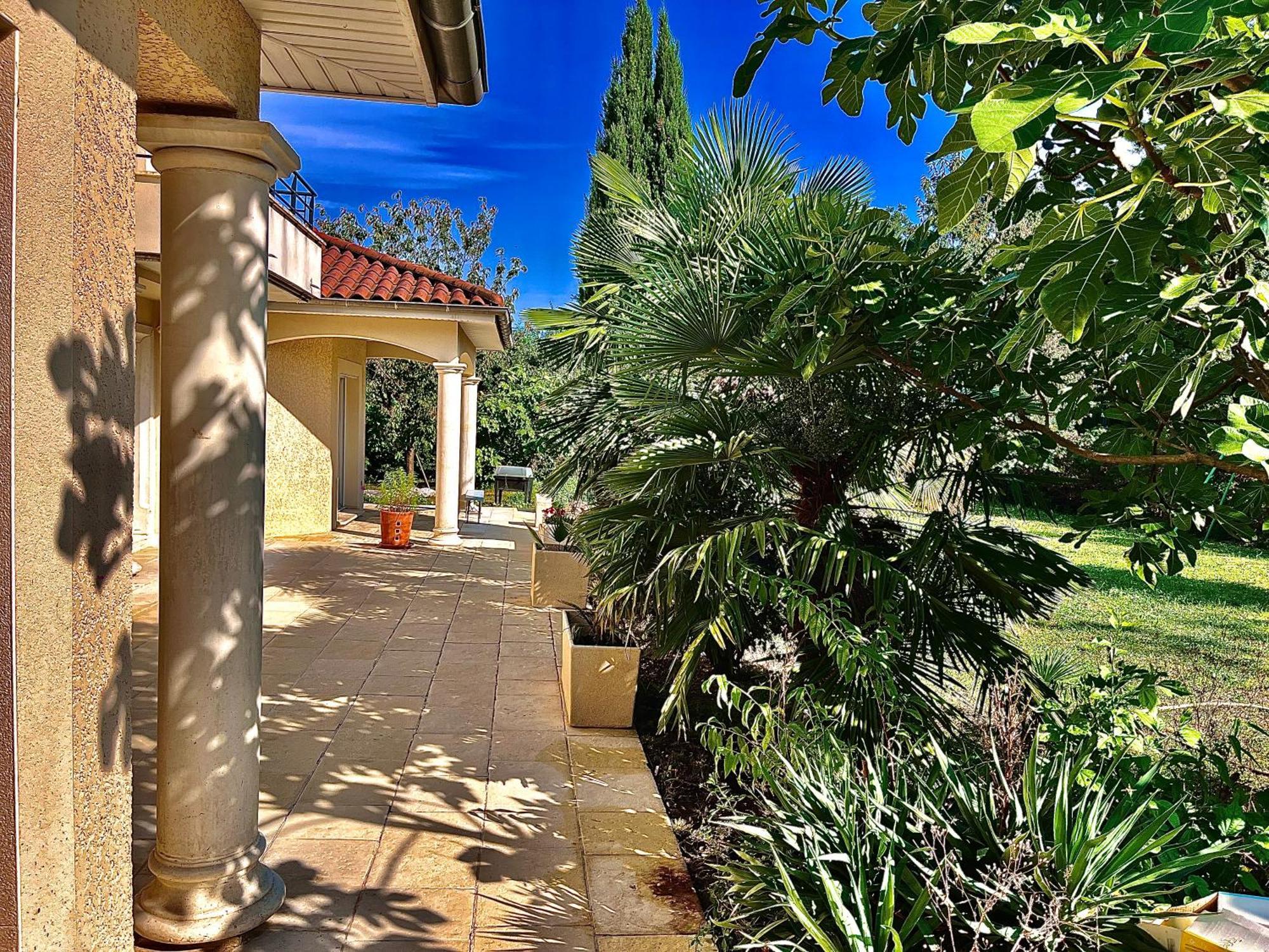 Room In House Villefontaine Exterior foto