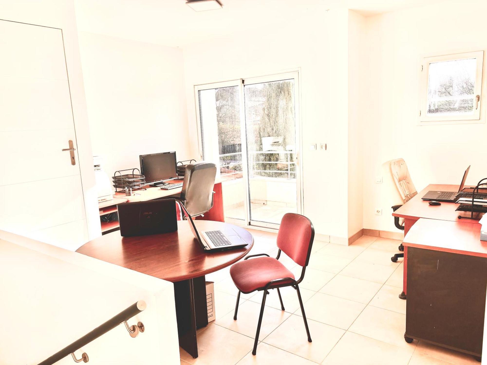 Room In House Villefontaine Exterior foto